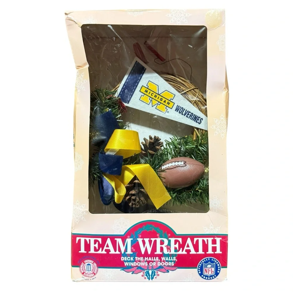 Michigan Wolverines Football Team Christmas Wreath Rico Industries Vintage 7”